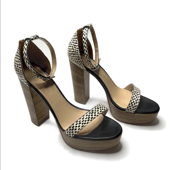 M. Gemi | Leather Ankle Strap Platform Sandal - Picture 5 of 9